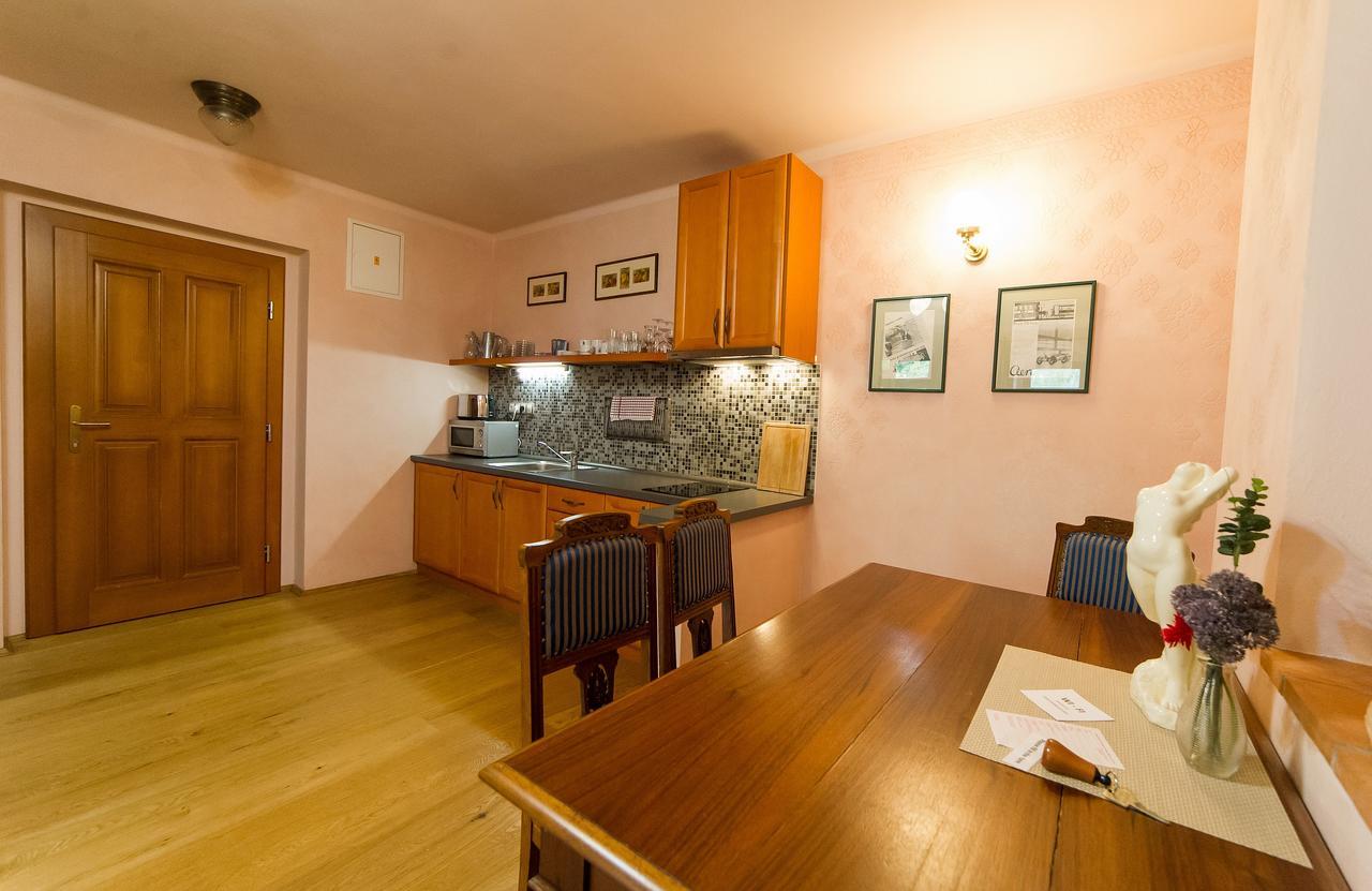 U Zvonu Apartments Český Krumlov المظهر الخارجي الصورة